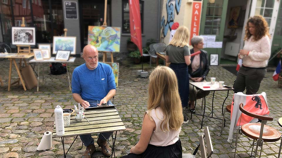 PS Art Gallery arrangerer i løbet af året en række udstillinger og events: bl.a. kunstudstillinger, koncerter, foredrag m.m.